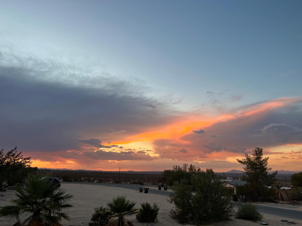 트웬티나인팜스 Bodhi House, Joshua Tree National Park 호스텔 외부 사진