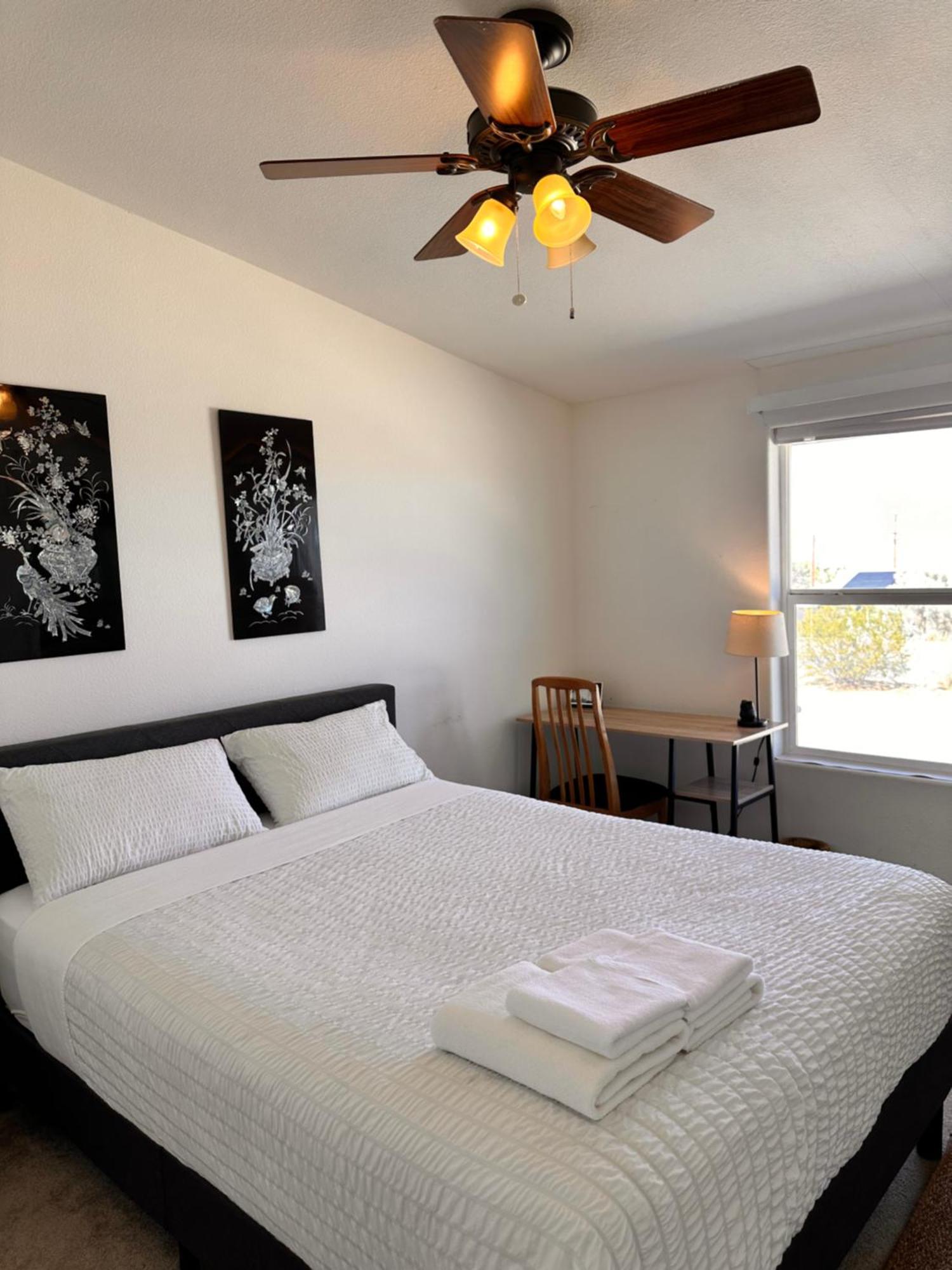 트웬티나인팜스 Bodhi House, Joshua Tree National Park 호스텔 외부 사진